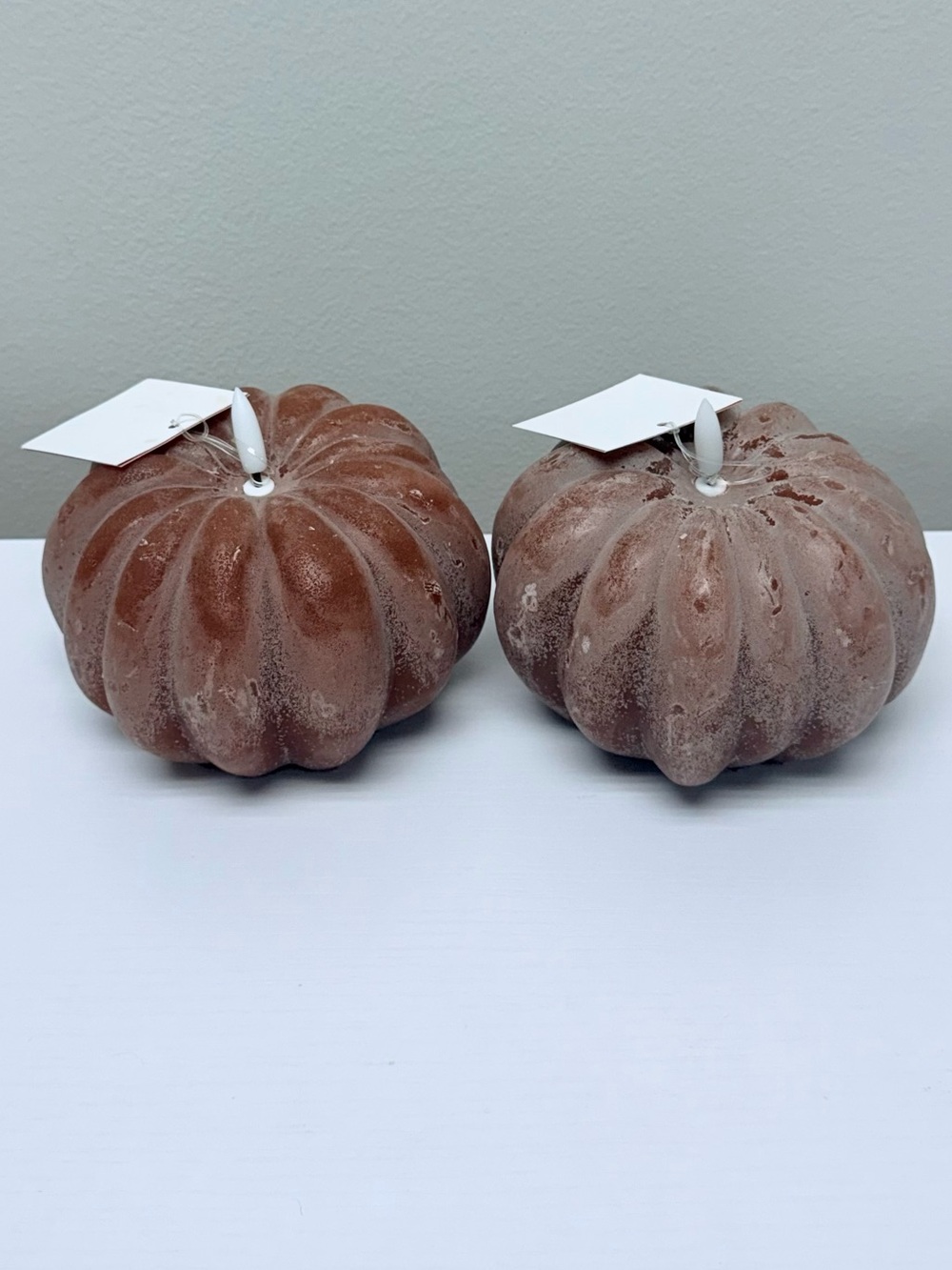 Set of 2 Hobby Lobby Viral Brown LED Pumpkin Candles, New! - Picture 2 of 6